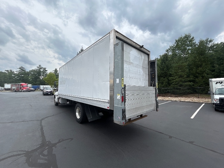 2021 Hino L6 in Londonderry, NH — photo 6