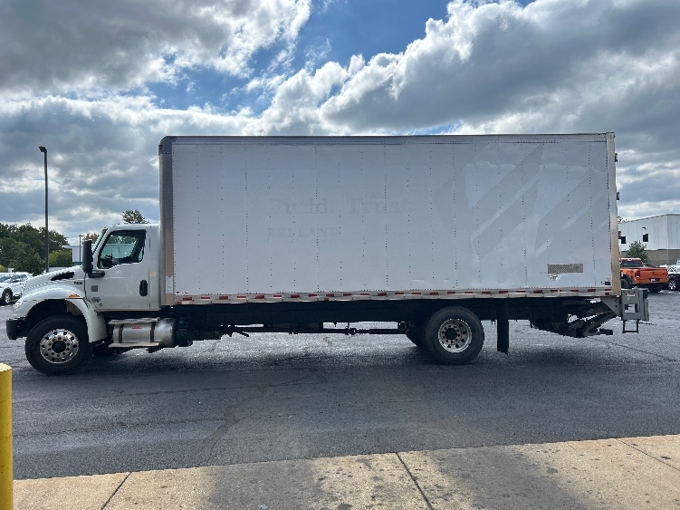 2021 International MV in Chicago (Melrose Park), IL — photo 4