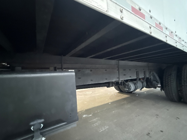2021 Freightliner eM2 in Medley, FL — photo 5