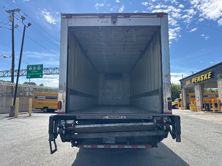 2021 Freightliner eM2 in North Bergen, NJ — photo 8