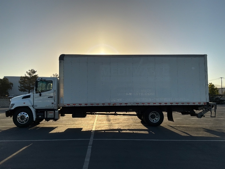 2021 Hino L6 in Fontana, CA — photo 4