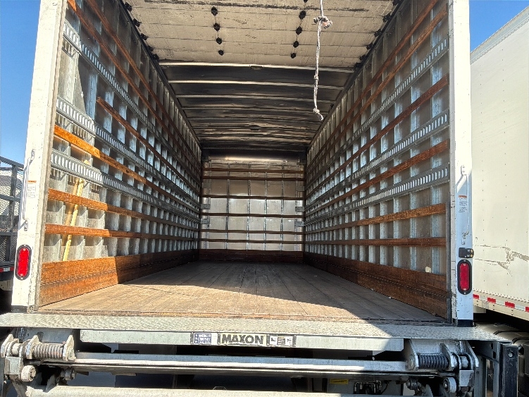 2021 Hino L6 in Fontana, CA — photo 8
