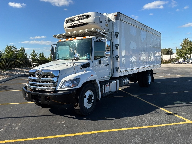 2021 Hino L7 in Piqua, OH — photo 3