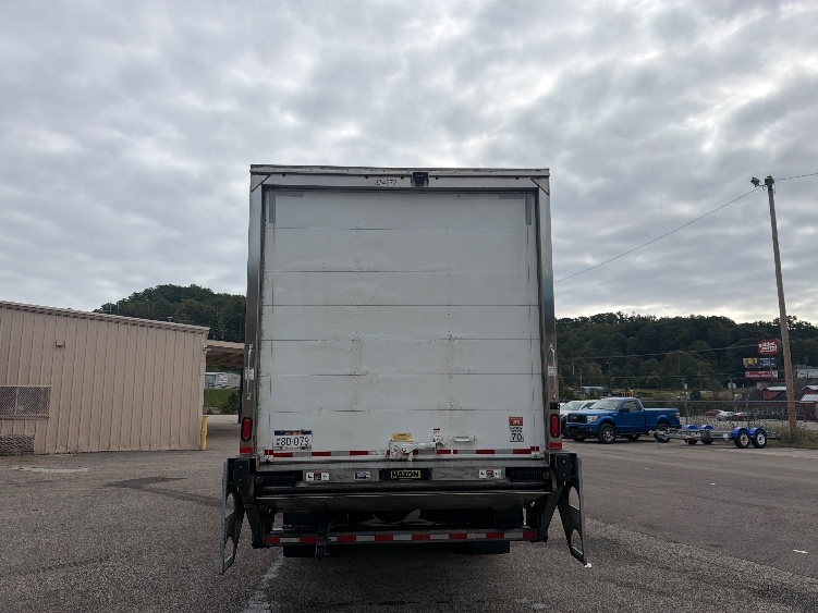 2021 Freightliner eM2 in Cross Lanes, WV — photo 7