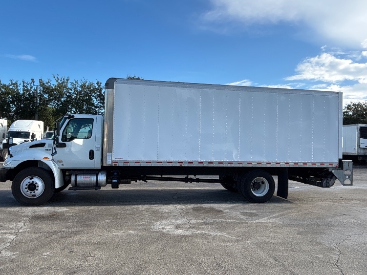 2021 International MV in Medley, FL — photo 4