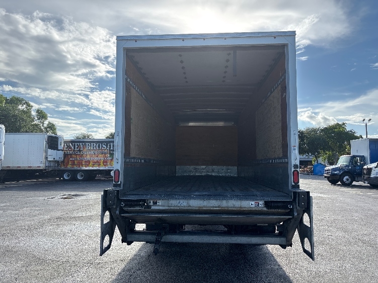 2021 International MV in Medley, FL — photo 7