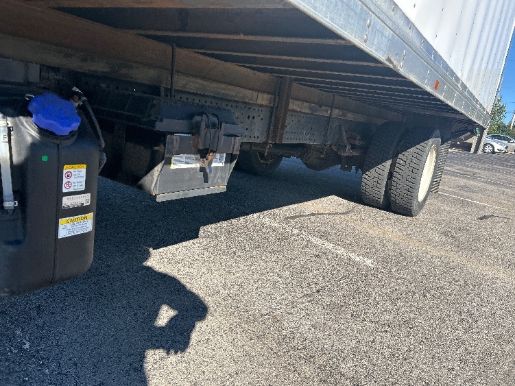 2020 Isuzu NRR in Fredonia, NY — photo 5