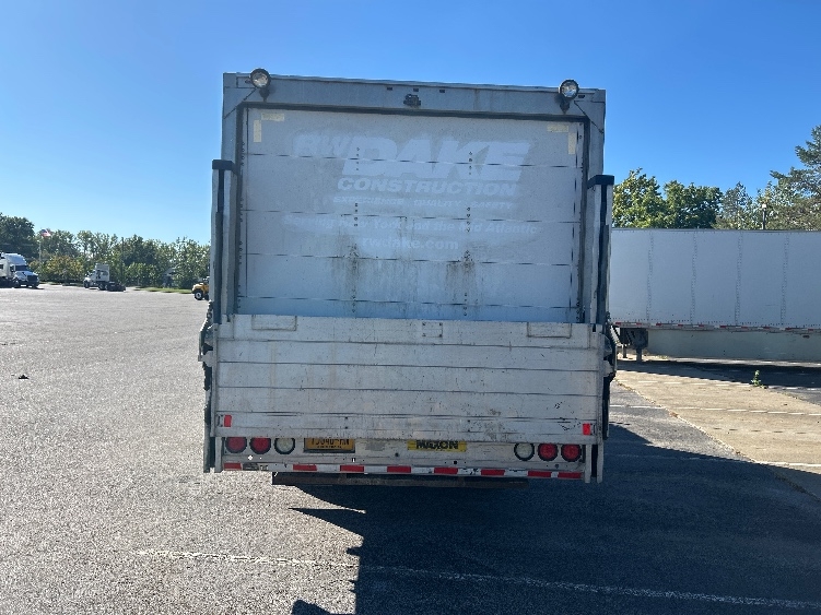 2020 Isuzu NRR in Fredonia, NY — photo 7