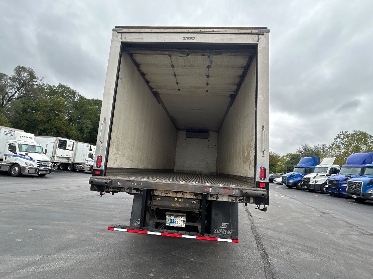 2021 Freightliner M2 112 in Indianapolis, IN — photo 8