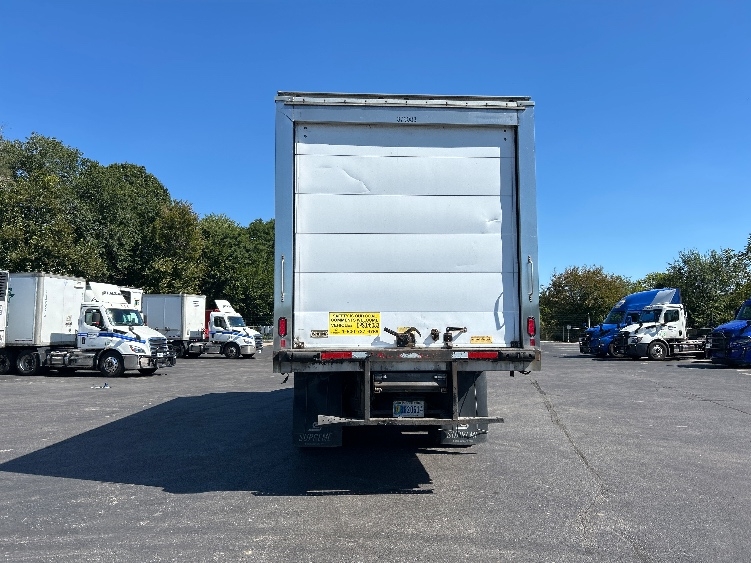 2021 Freightliner M2 112 in Indianapolis, IN — photo 7