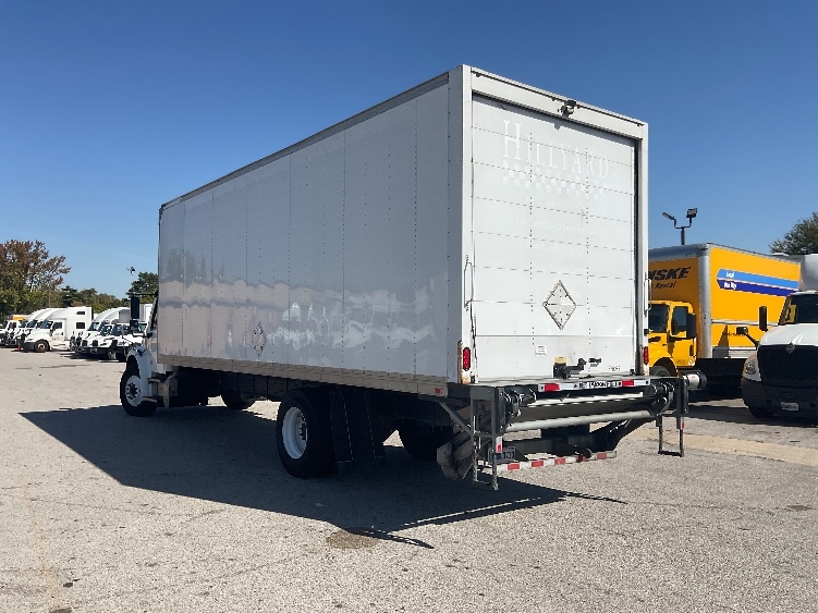 2021 Freightliner eM2 in Moberly, MO — photo 6