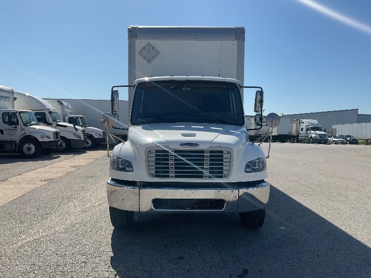 2021 Freightliner eM2 in Moberly, MO — photo 2