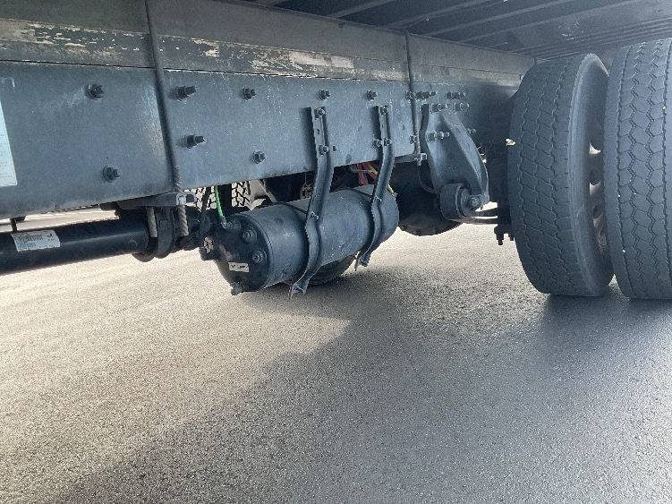 2021 Freightliner eM2 in Tampa, FL — photo 5