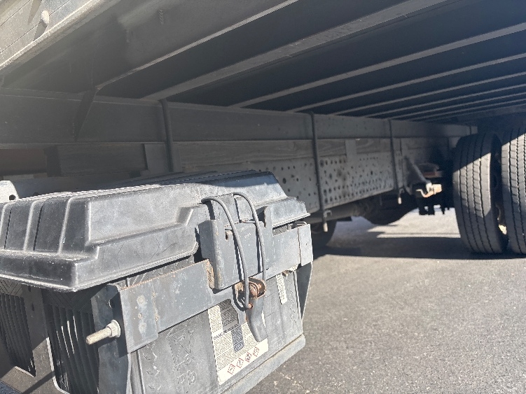 2021 Isuzu NQR in West Sacramento, CA — photo 5