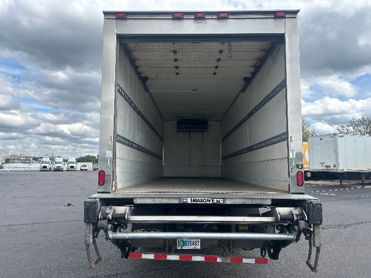 2021 Freightliner M2 112 in Indianapolis, IN — photo 8