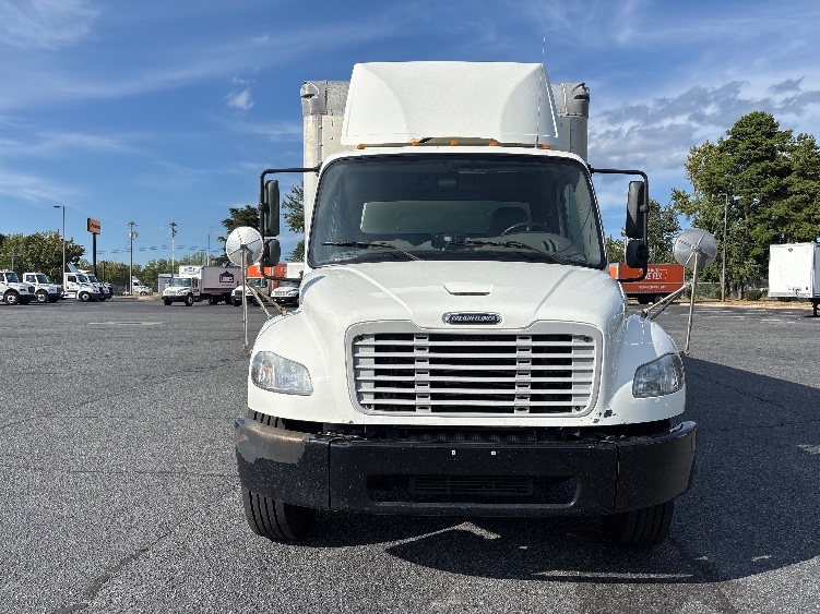 2021 Freightliner eM2 in Concord, NC — photo 2