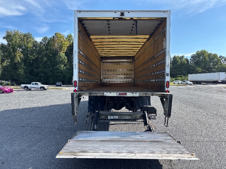 2021 Freightliner eM2 in Concord, NC — photo 8