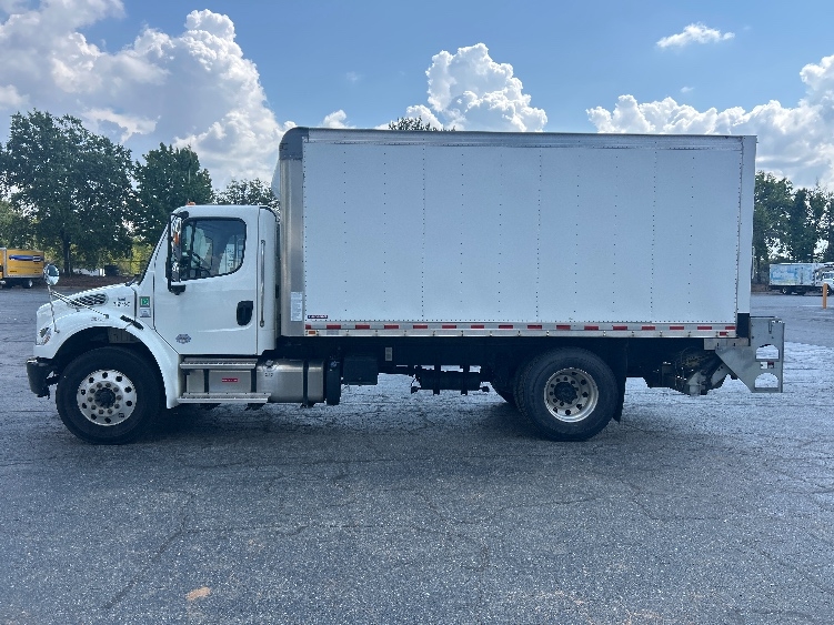 2021 Freightliner eM2 in Concord, NC — photo 4