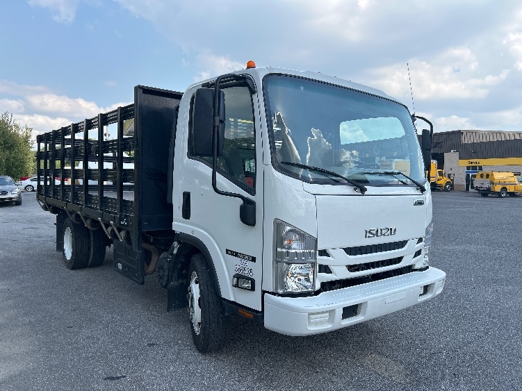 2021 Isuzu NRR