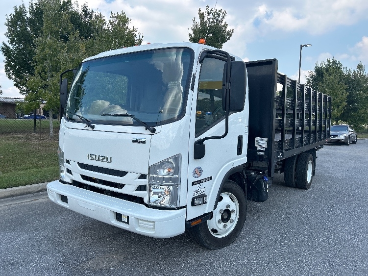 2021 Isuzu NRR in Hammond, LA — photo 3