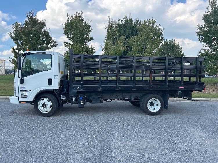 2021 Isuzu NRR in Hammond, LA — photo 4