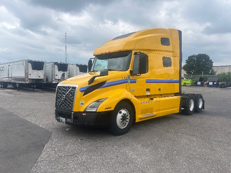 2022 Volvo VNL 760 in Omaha, NE