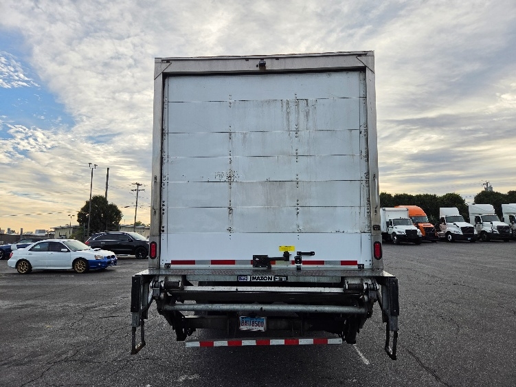 2021 Freightliner eM2 in Springfield, MA — photo 7