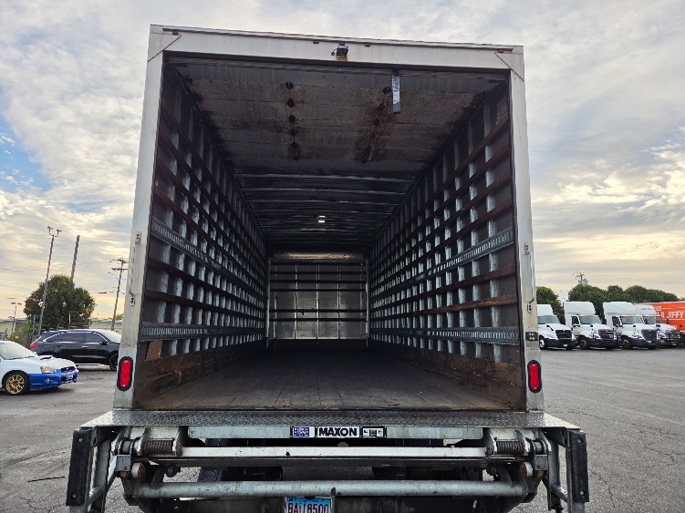 2021 Freightliner eM2 in Springfield, MA — photo 8