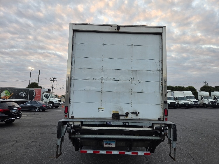 2021 Freightliner eM2 in Springfield, MA — photo 7