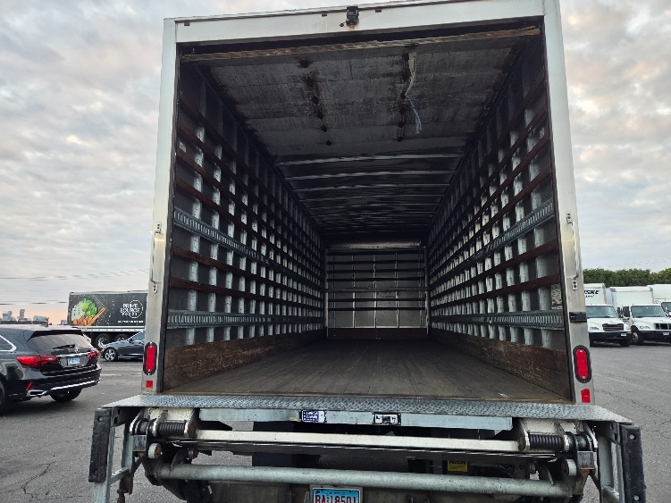 2021 Freightliner eM2 in Springfield, MA — photo 8