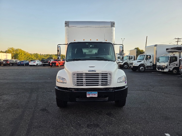 2021 Freightliner eM2 in Springfield, MA — photo 2