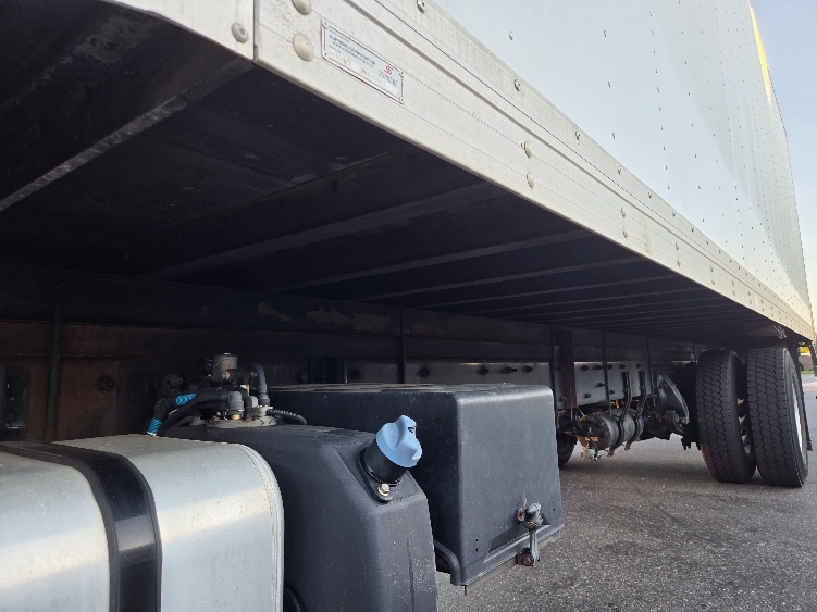 2021 Freightliner eM2 in Springfield, MA — photo 5