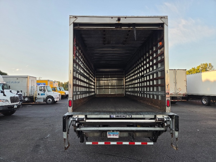 2021 Freightliner eM2 in Springfield, MA — photo 8