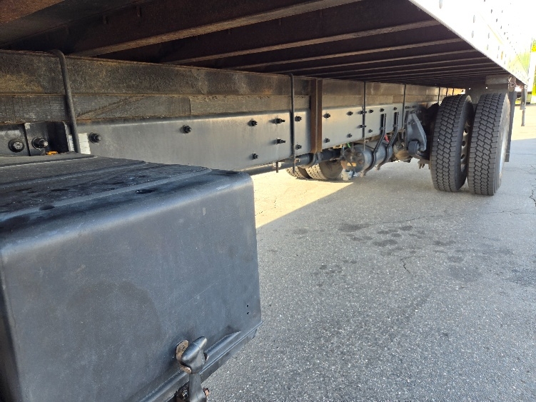 2021 Freightliner eM2 in Springfield, MA — photo 5