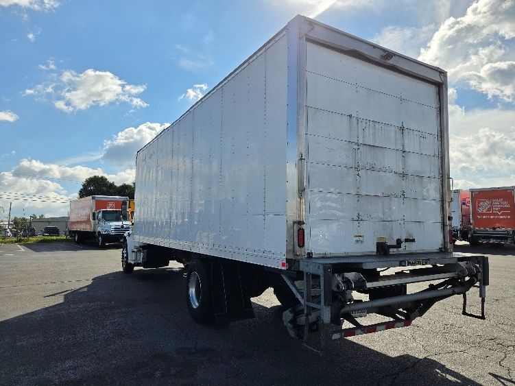 2021 Freightliner eM2 in Springfield, MA — photo 6