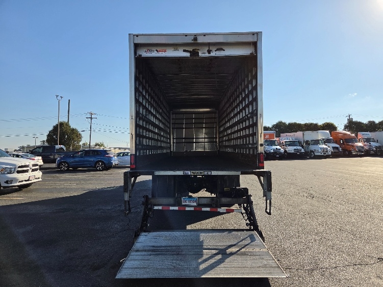 2021 Freightliner eM2 in Springfield, MA — photo 8