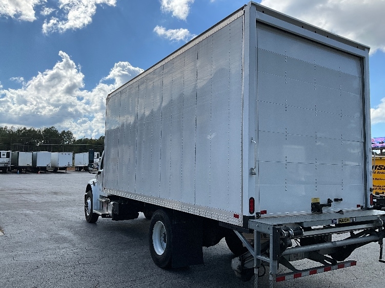 2021 Freightliner eM2 in Forest Park, GA — photo 6