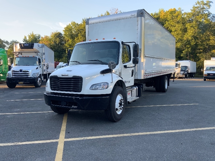 2022 Freightliner eM2 in Dayton, NJ — photo 3