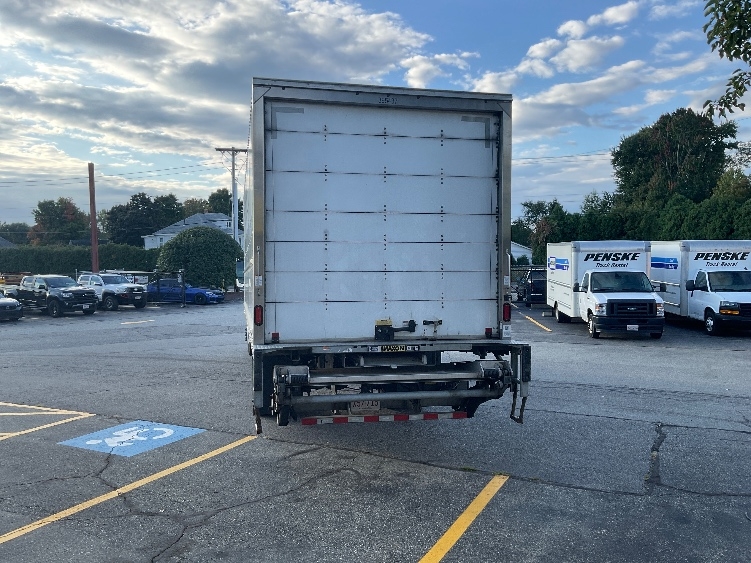 2022 Freightliner eM2 in Springfield, MA — photo 7
