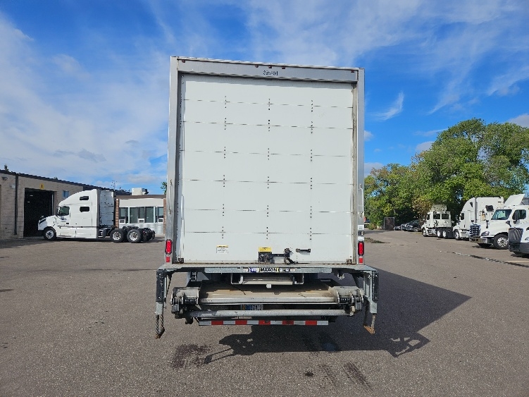 2022 Freightliner eM2 in Brooklyn Park, MN — photo 7
