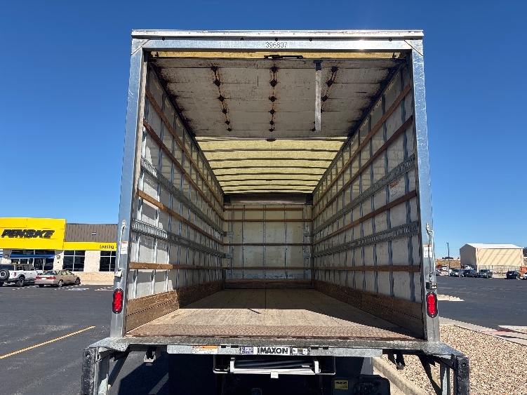 2022 Freightliner eM2 in Denver, CO — photo 8