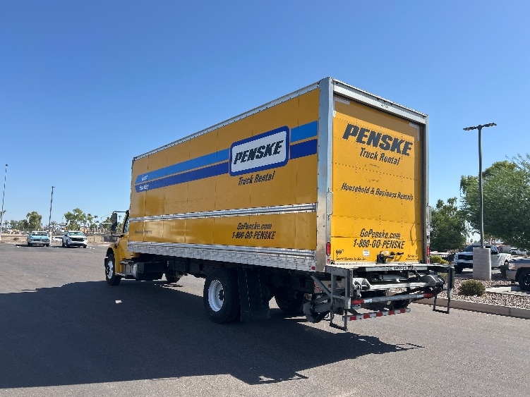 2022 Freightliner eM2 in Phoenix, AZ — photo 6