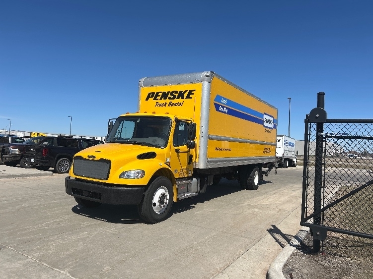 2022 Freightliner eM2 in Billings, MT — photo 3