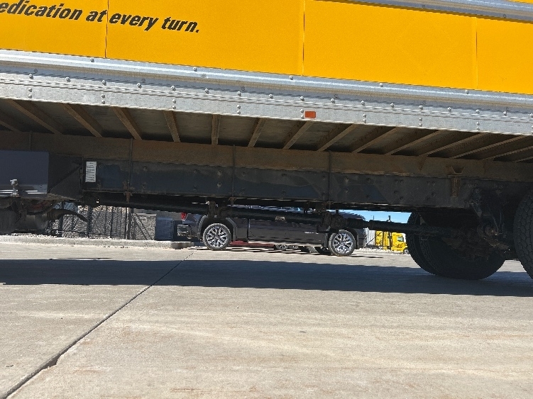 2022 Freightliner eM2 in Billings, MT — photo 5