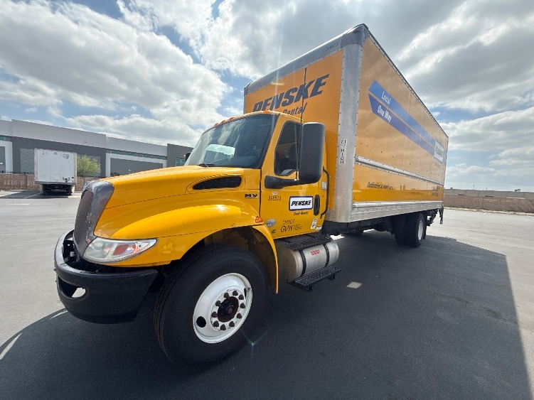 2022 International MV in Torrance, CA — photo 3