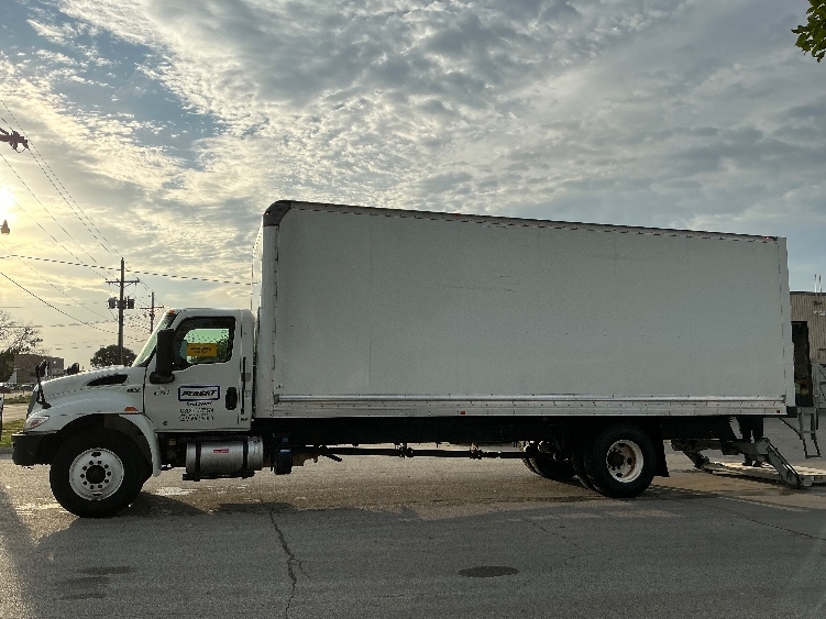 2022 International MV in Lincoln, NE — photo 4