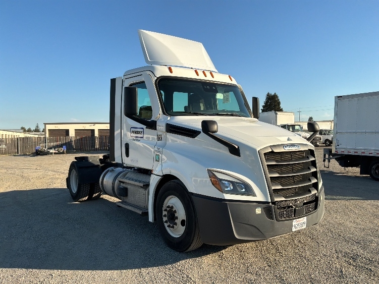 2022 Freightliner Cascadia