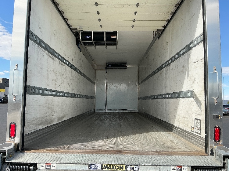 2022 Freightliner eM2 in Denver, CO — photo 8