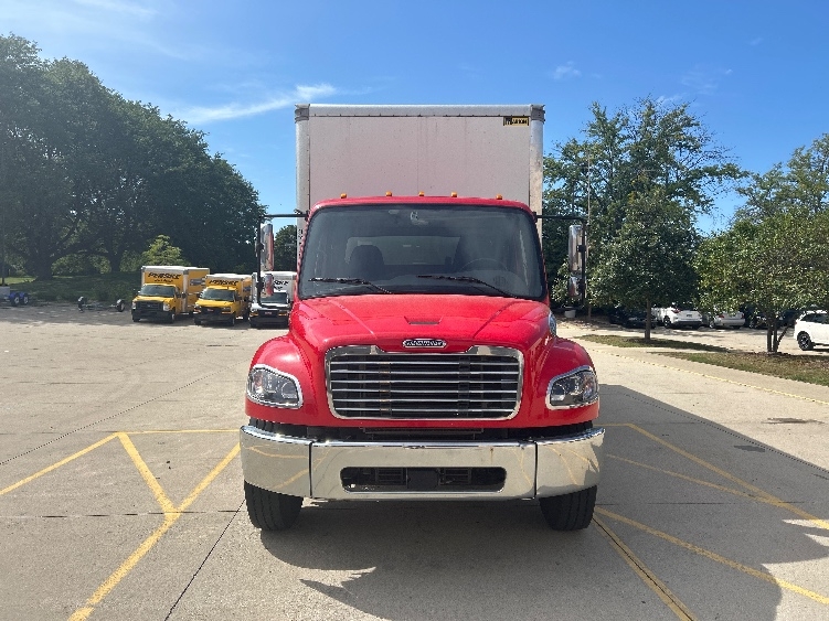 2022 Freightliner eM2 in Melrose Park, IL — photo 2