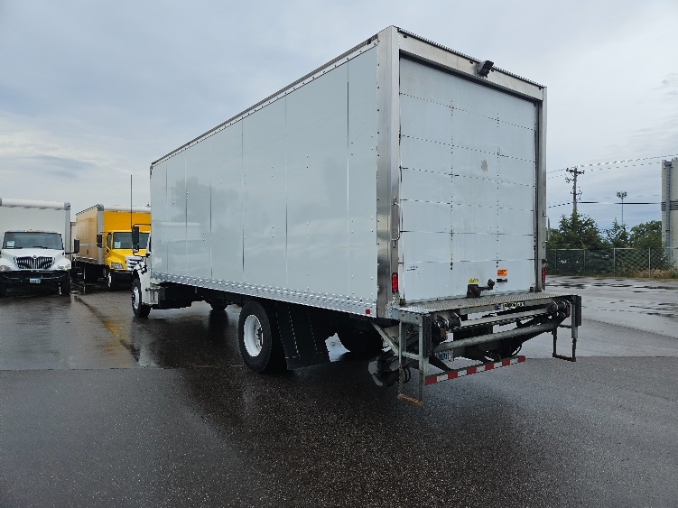 2022 Freightliner eM2 in Brooklyn Park, MN — photo 6